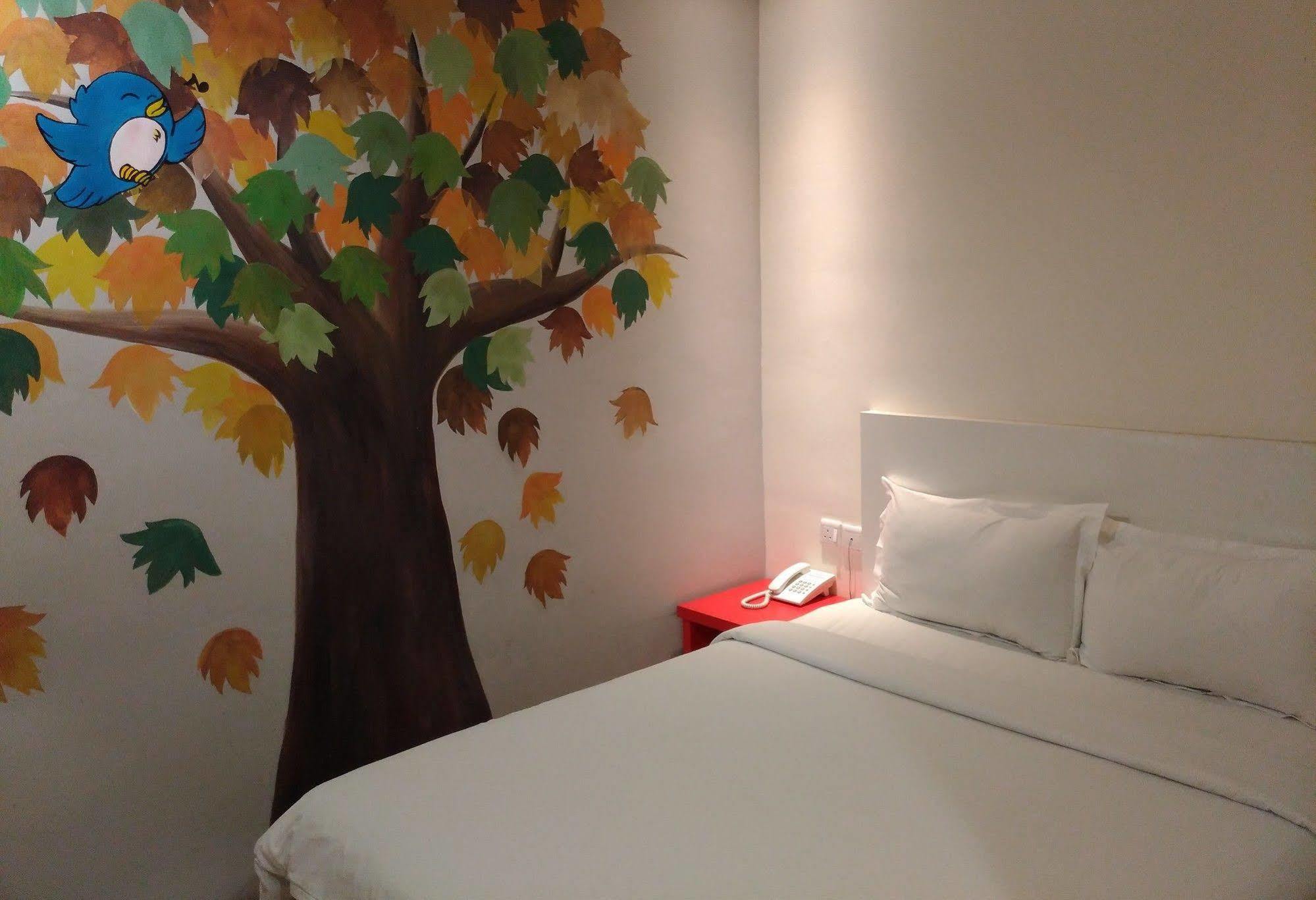Hotel Strawberry Fields Petaling Jaya Eksteriør billede